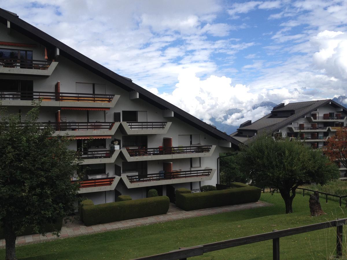 Romantic Chalet-Style Flat With Mountain View Torgon Exterior photo